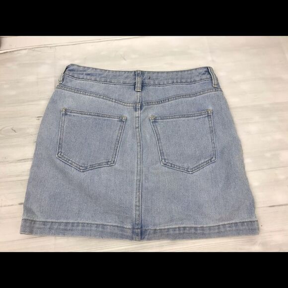 Kendall & Kylie Denim Skirt. Sz 24 - Picture 3 of 4